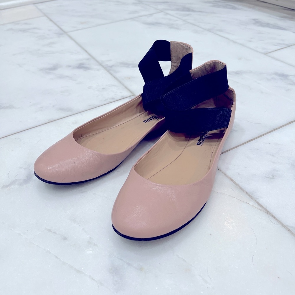 Nude and black Neiman Marcus ballet flats